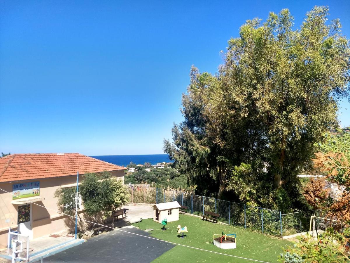 Modern 1-Bedroom With Bbq & Roof Garden Near Beach Stalós Dış mekan fotoğraf